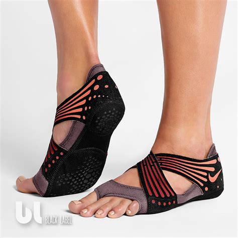 schuhe nike wmns studio wrap 4|Nike Women`s Studio Wrap 4 Training Shoe .